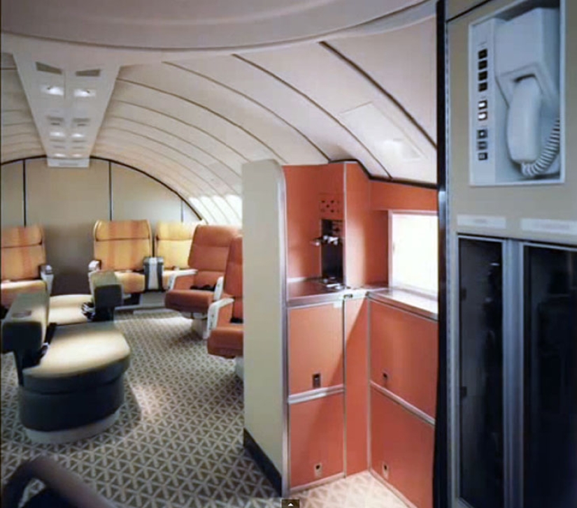 Luxury flight in the seventies on a Boeing 747