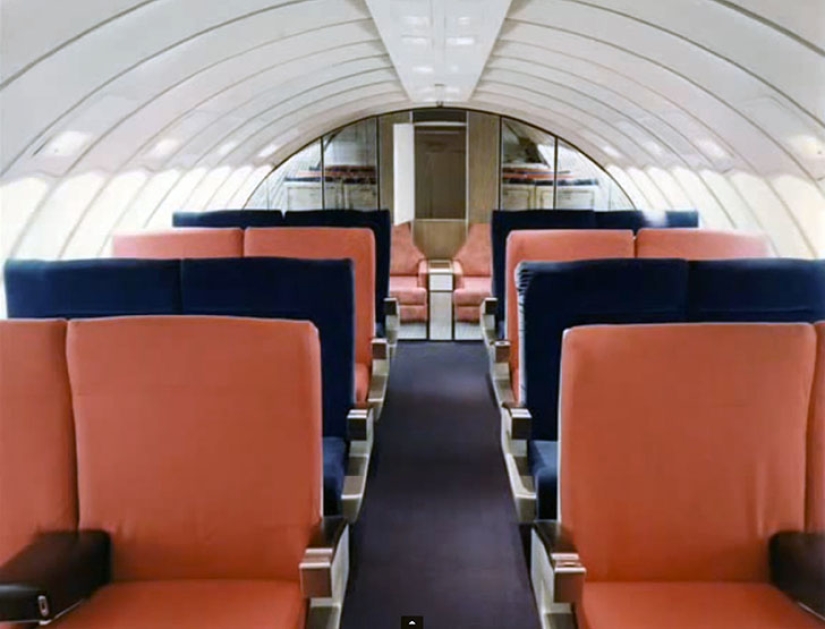 Luxury flight in the seventies on a Boeing 747