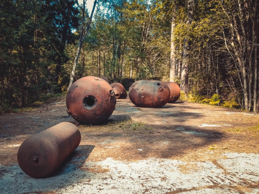 Mati Karmin and his frightening furniture made of sea mines