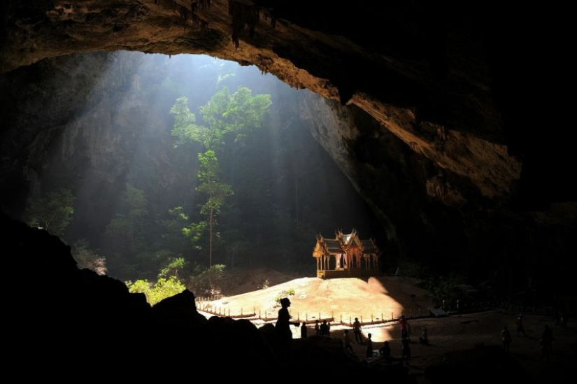 Miraculous beauty: the 12 most amazing caves in the world