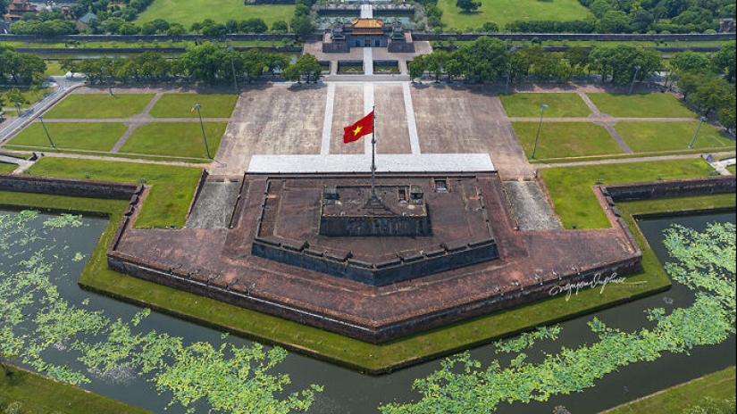 Mis fotografías aéreas que muestran tumbas en Vietnam de la época de la dinastía Nguyen