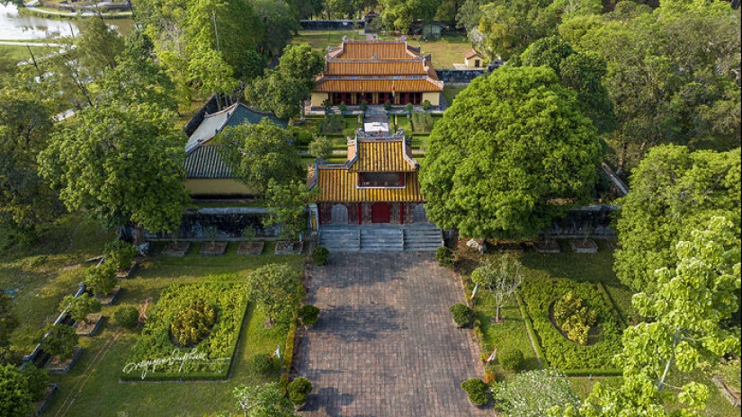 Mis fotografías aéreas que muestran tumbas en Vietnam de la época de la dinastía Nguyen