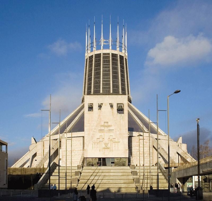 Modern temple architecture