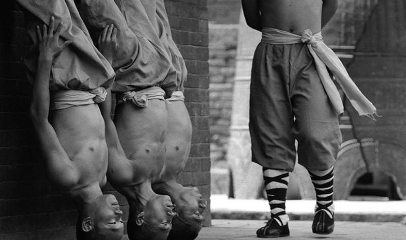 Monks from Shaolin Monastery