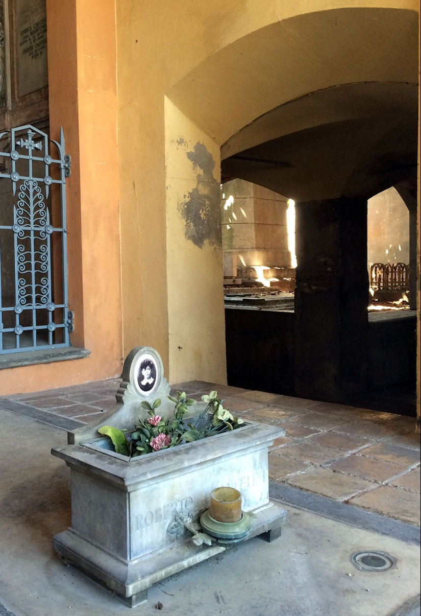 Monumental Cemetery of Certosa in Bologna