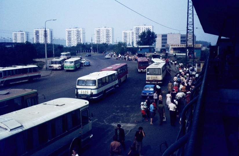 Moscú-Siberia-Japón en 1980