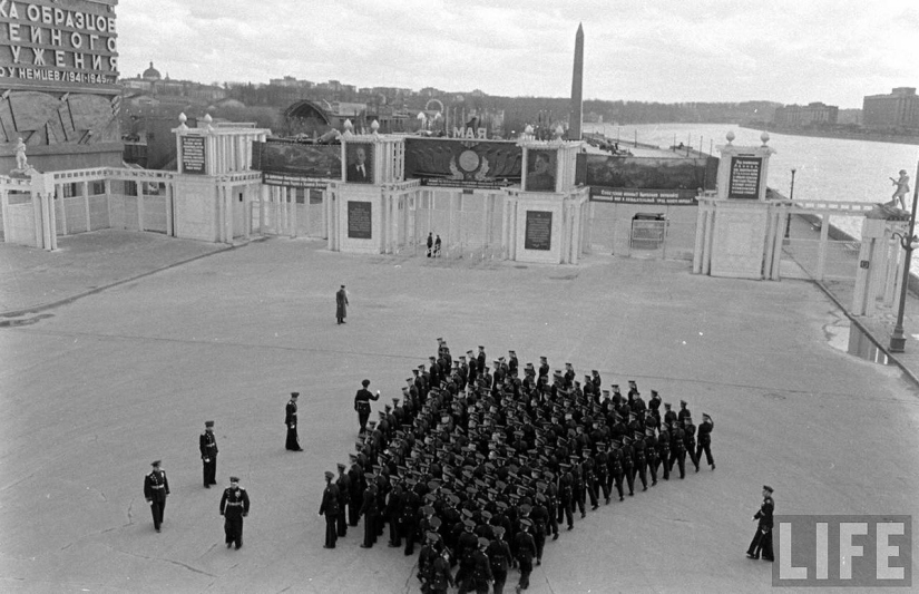 Moscow in 1947 through the eyes of an American