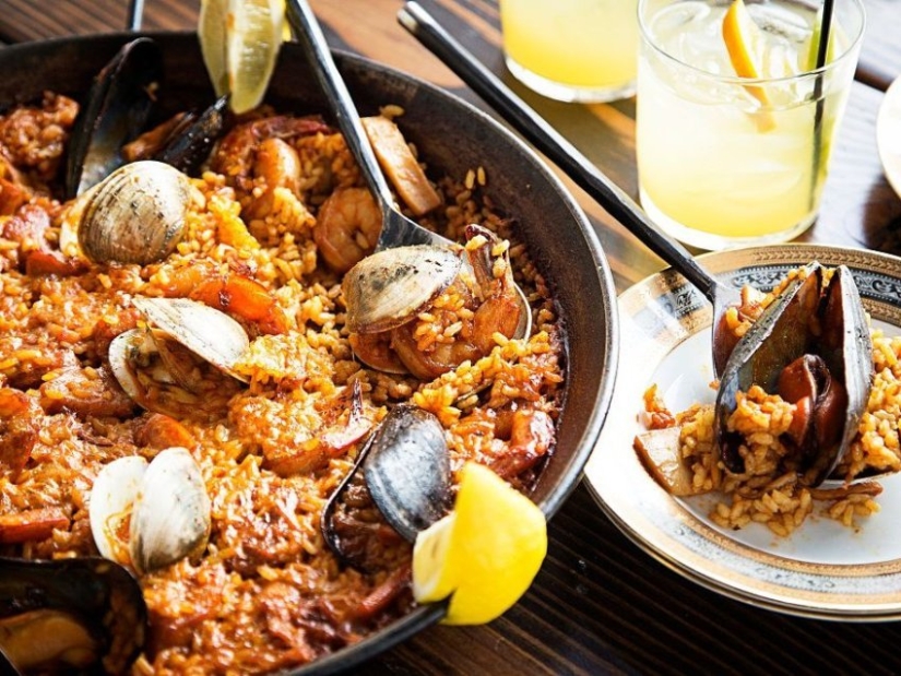 Mouth-watering tourism: 15 must-try dishes of Europe