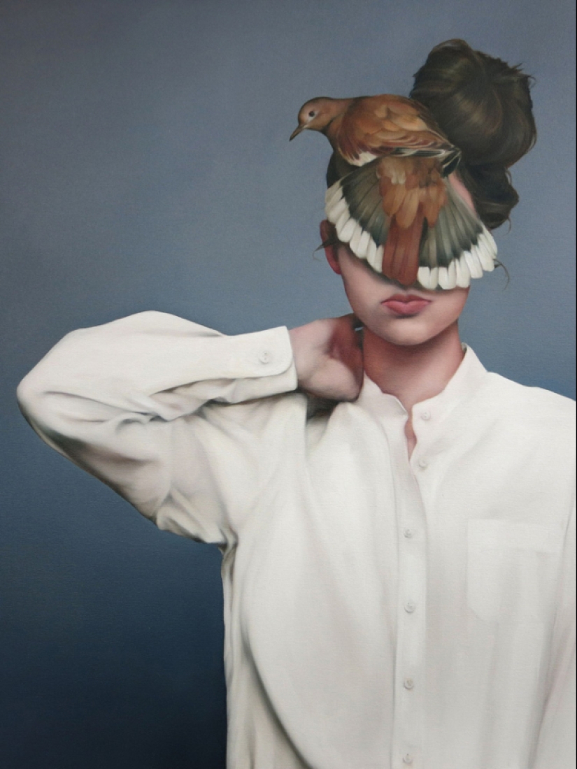 Mujeres, flores y animales: una simbiosis sorprendente en las pinturas de Amy Judd