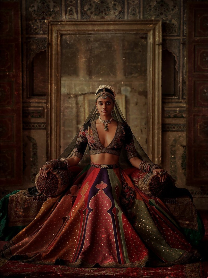 "Mumbai's history": the fusion of traditional wedding fashion India with the modern trends