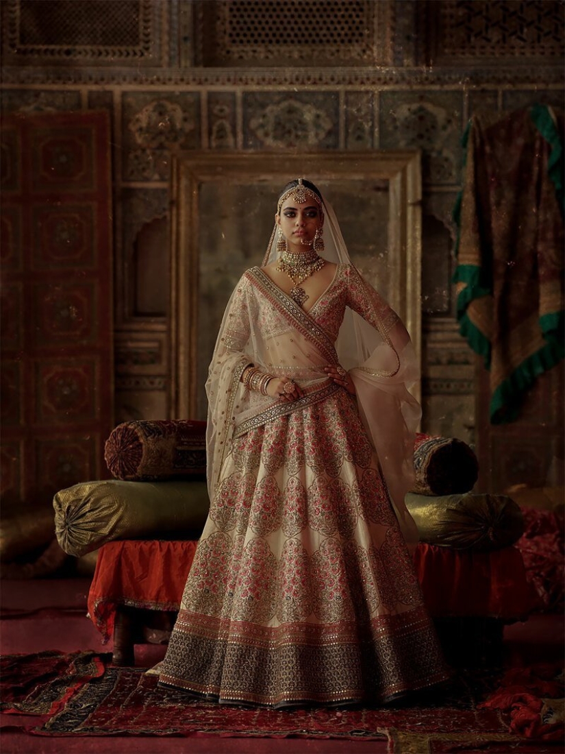 "Mumbai's history": the fusion of traditional wedding fashion India with the modern trends