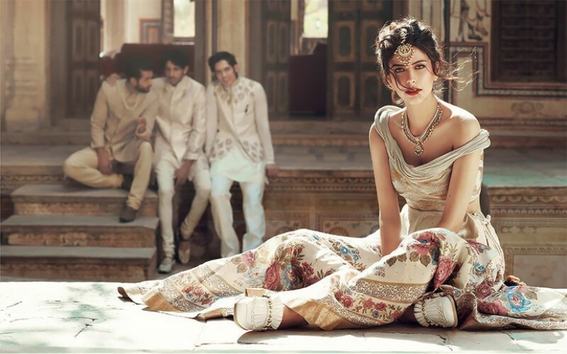 "Mumbai's history": the fusion of traditional wedding fashion India with the modern trends