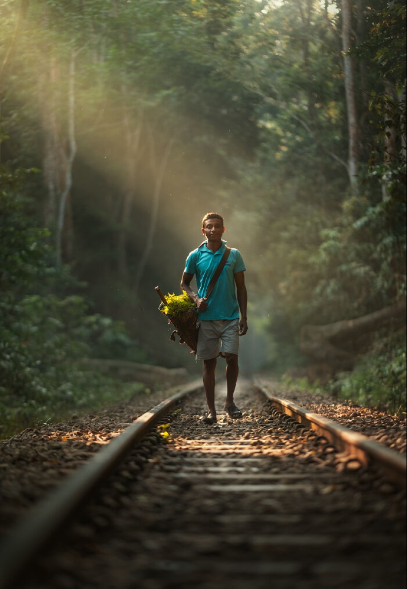 My 12 Captivating Pictures Of People In The Golden Hour