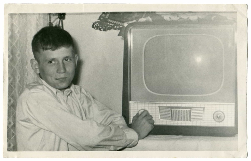 "My first telly": Soviet people and their coveted acquisition