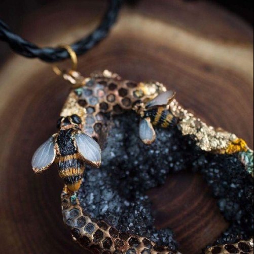 Mysticism and nature: 22 magical jewelry by Ukrainian artist Elena Osadcha