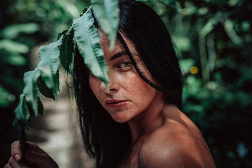 Natural female beauty and eroticism to the photos by Tony Andreas Rudolph