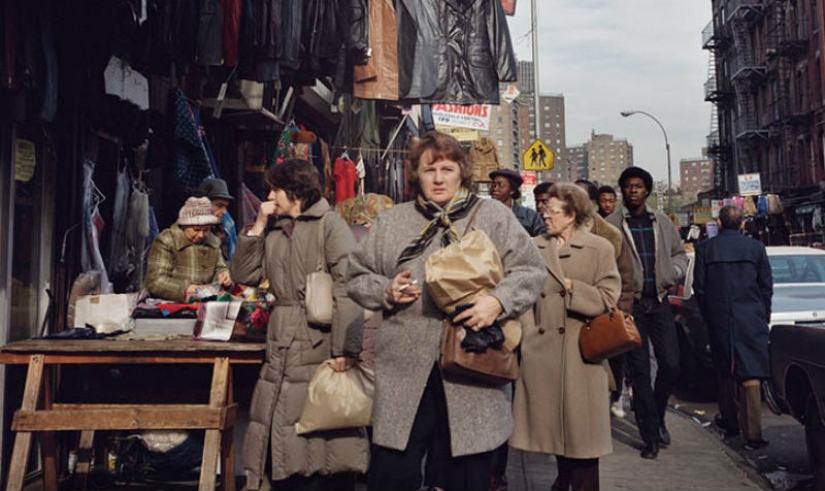 New York of the 80s, suspiciously reminiscent of life in the USSR