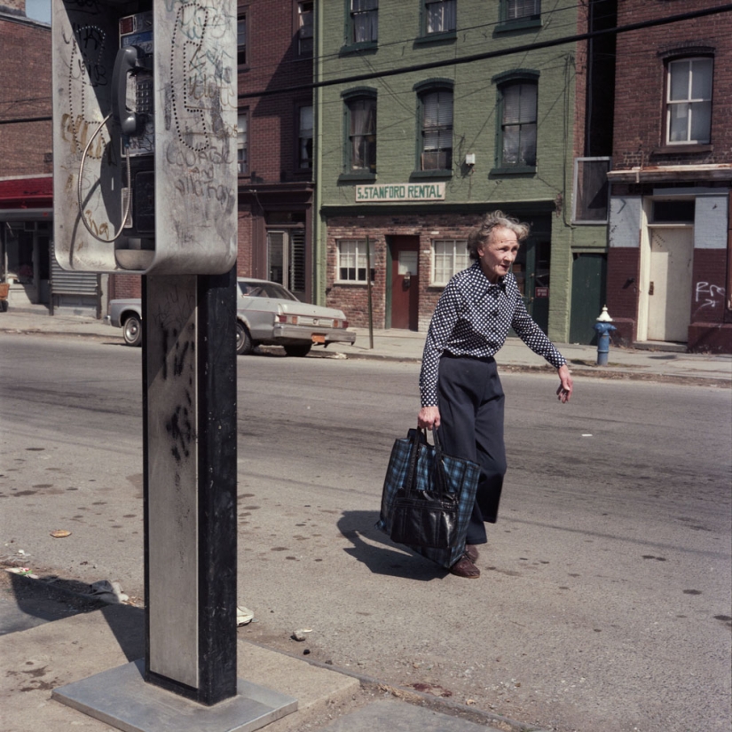 New York of the 80s, suspiciously reminiscent of life in the USSR