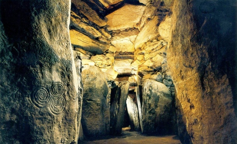 Newgrange is a megalithic complex, more impressive than Stonehenge