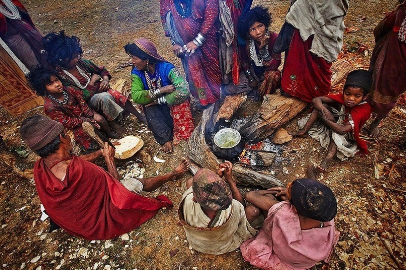 Nómadas de raute: cómo vive la tribu primitiva, cuyos días están contados