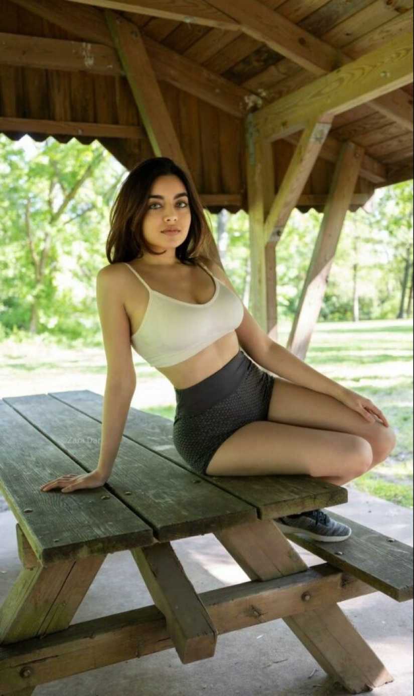 Not Just Formulas: Mathematician Blogger Zara Dar Becomes OnlyFans Model