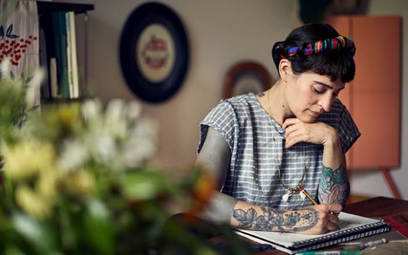 Obras maestras sobre el cuerpo: exquisita de flores tatuajes de Esther García