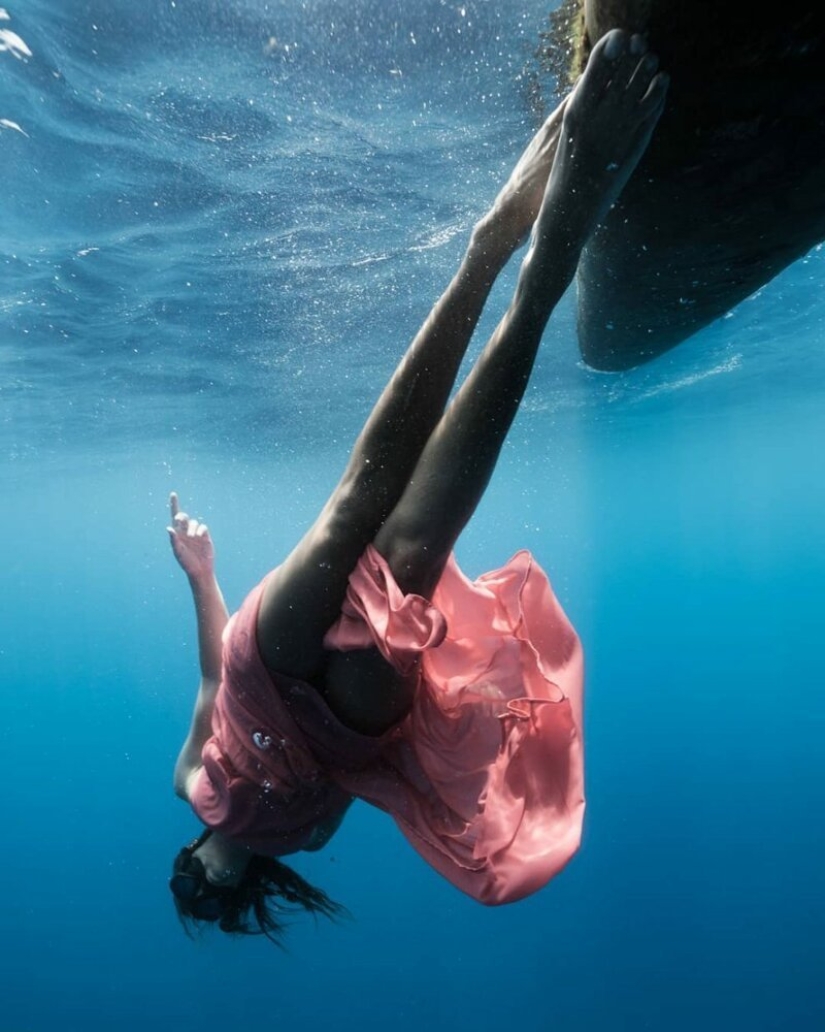 "Océano grande y azul" : un fotógrafo apneista mostró una increíble serie de tomas submarinas