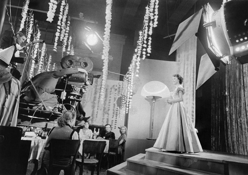 On the sets of popular Soviet films