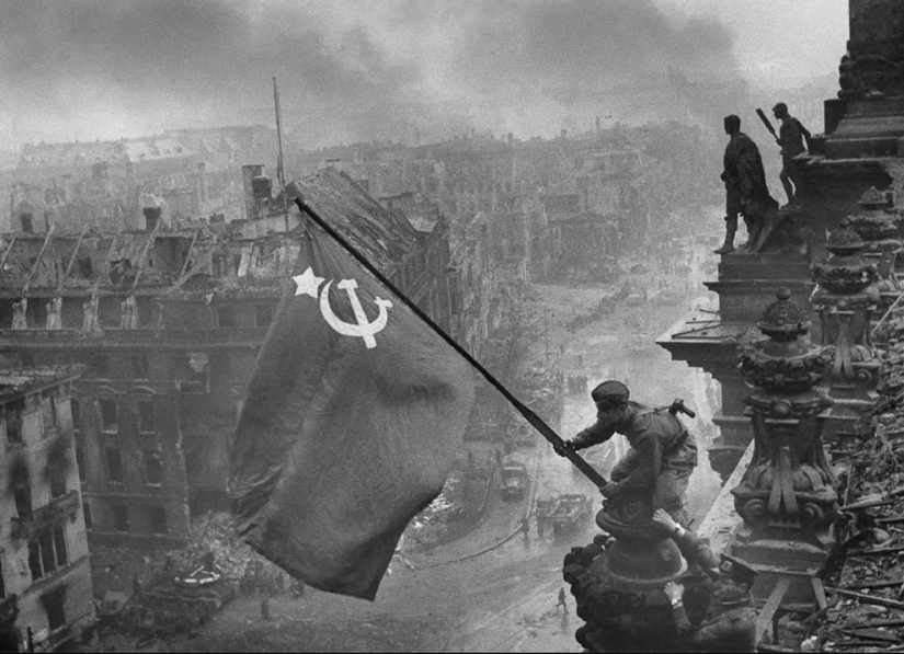 On Victory Day: 35 famous pictures of the Great Patriotic War