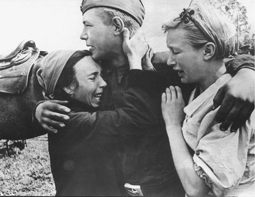 On Victory Day: 35 famous pictures of the Great Patriotic War