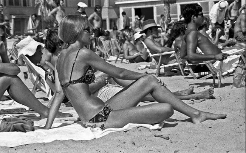 One day on a California beach in August 1970