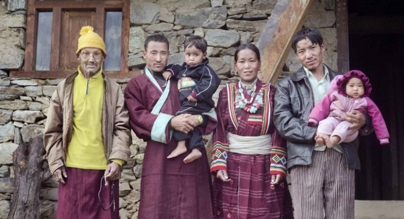 One for all: why in Tibet do brothers marry the same girl?