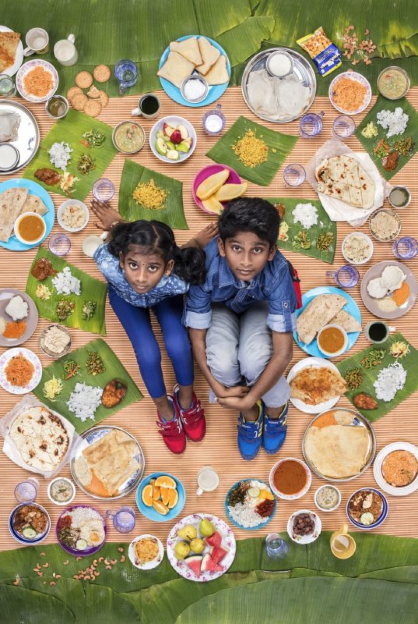 Our daily bread: amazing photo Gregg Segal on the diets of children of different Nations