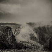 Paisajes oníricos de Islandia: un viaje fotográfico a través del tiempo y la memoria por Attila Ataner
