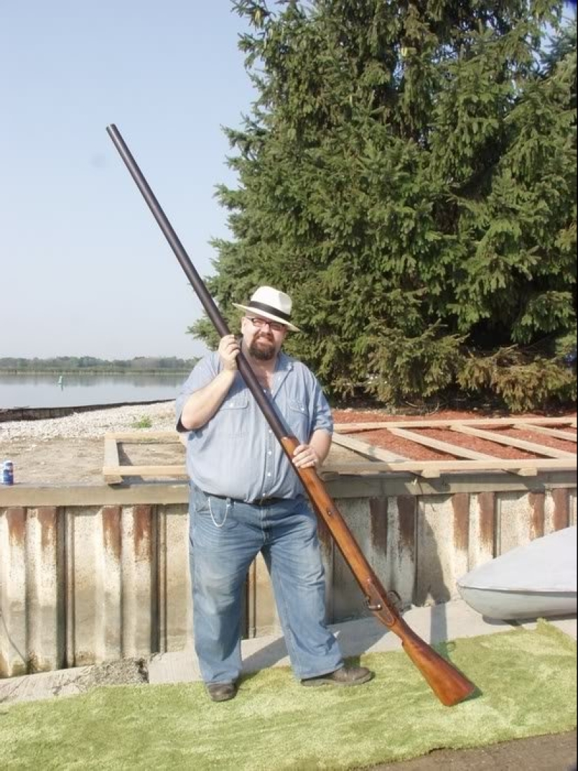 Pantgun - a giant rifle for the genocide of ducks