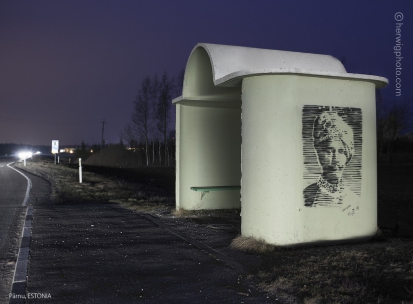 Paradas de autobús soviéticas tan diferentes en fotografías de Christopher Herwig