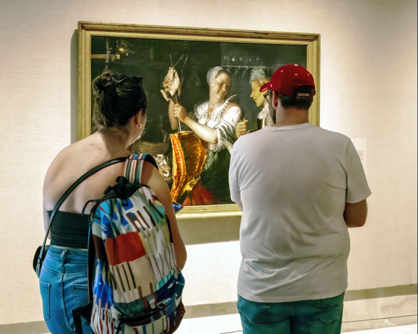 Parallel Perspectives: I Took 12 Photos In The Museum To Show How Everyday People Imitate Art