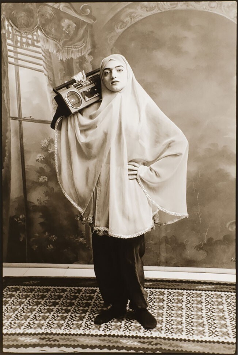 Photo portraits of Iranian beauties in the style of the 19th century