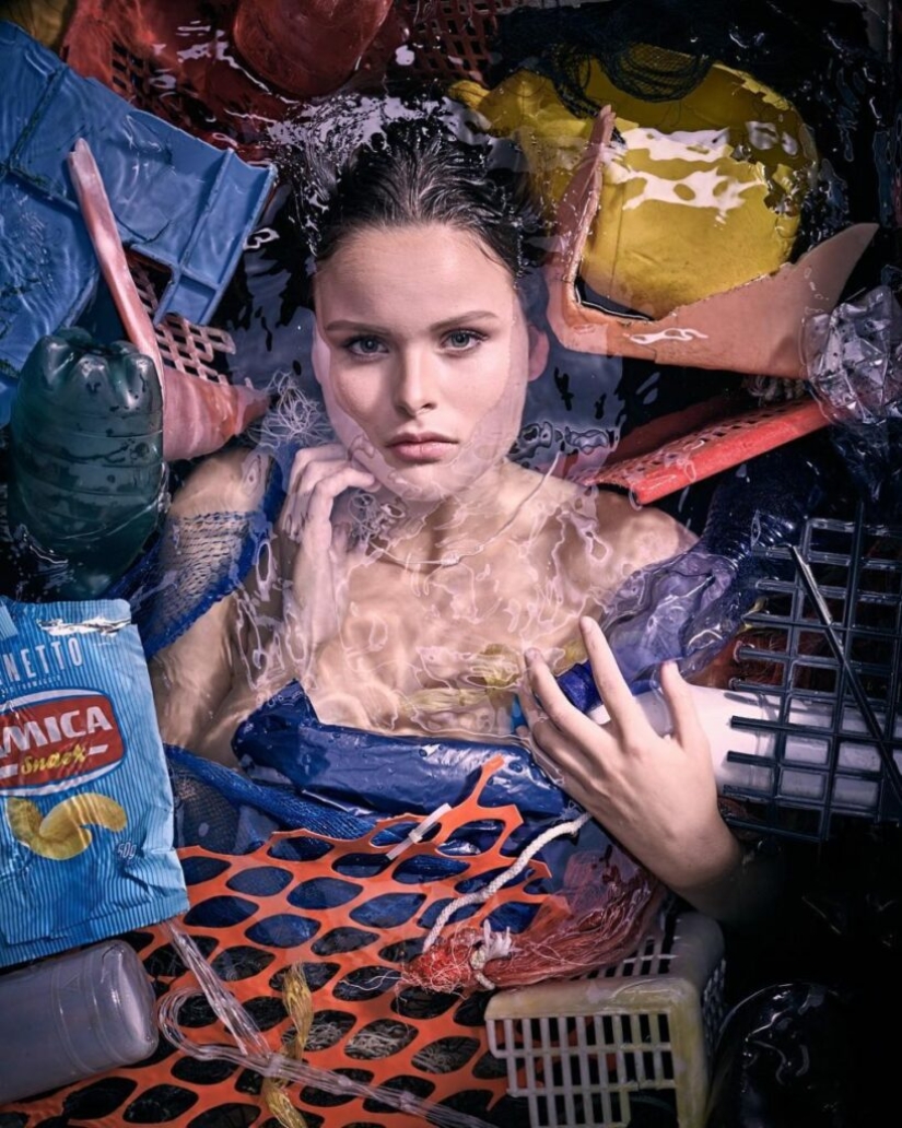 Photo project “Plastic Ocean” - beautiful girls surrounded by garbage