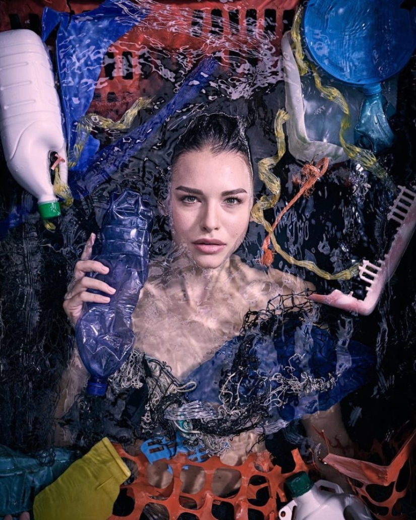 Photo project “Plastic Ocean” - beautiful girls surrounded by garbage