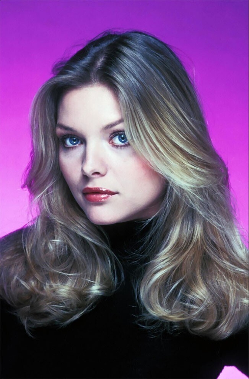 Photo shoot of the future star-21-year-old Michelle Pfeiffer