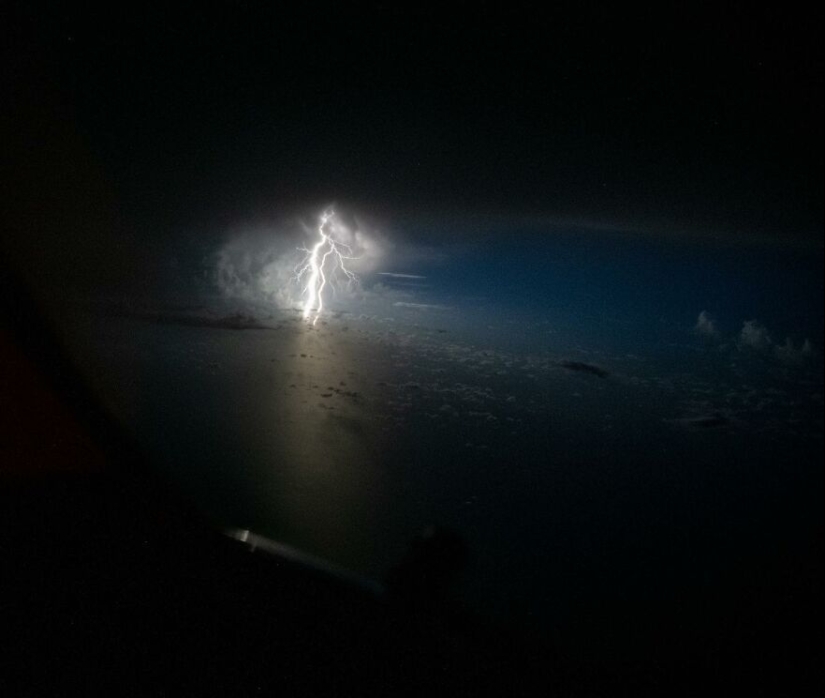 Pilot Captures Storms And Other Changing Weather Conditions From His Cockpit