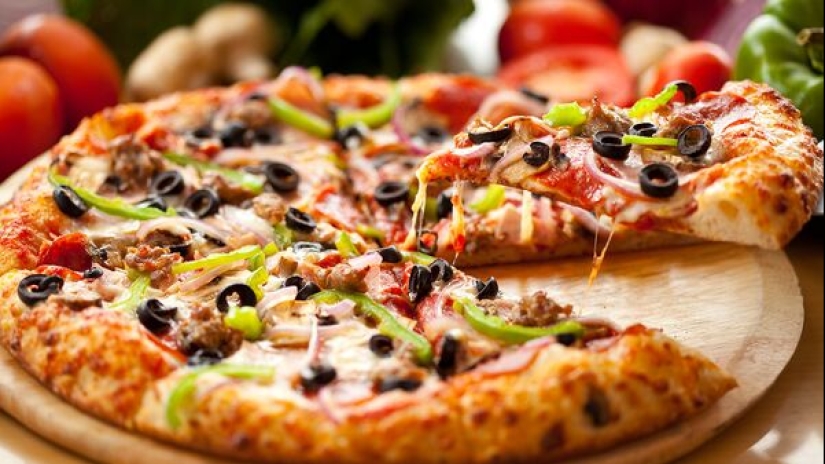 Pizza, matryoshka y otras 6 cosas famosas inventadas no donde se considera
