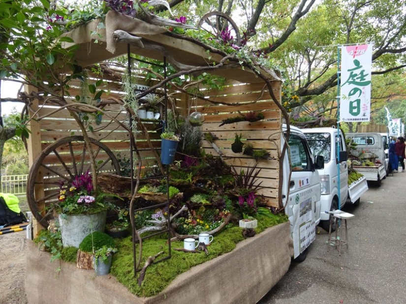 Podría venir sólo en Japón — más cool mobile mini-jardín