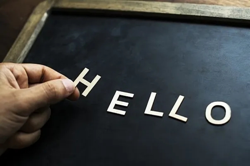 ¿Por qué decimos &quot;Hola&quot; cuando contestamos el teléfono?