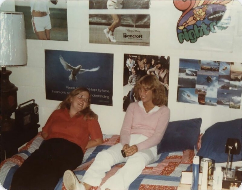 Posters not much happens: the typical room of an American ' 80s teen