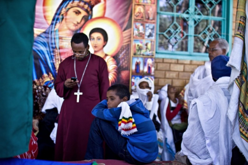 Prague photographer filmed an exorcism ceremony in Ethiopia