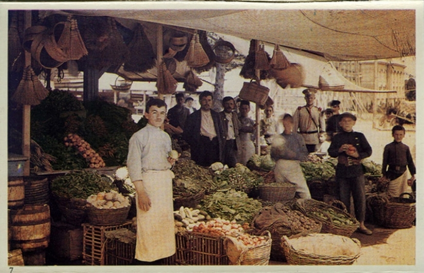 Pre-revolutionary Russia in the first color photographs of the 1910s by Pyotr Vedenisov