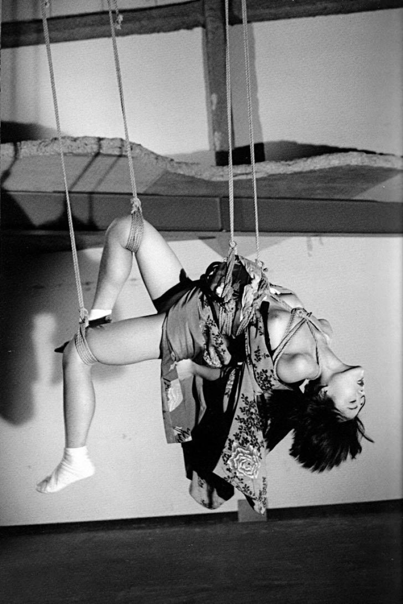 Provocaciones sexuales por Nobuyoshi Araki