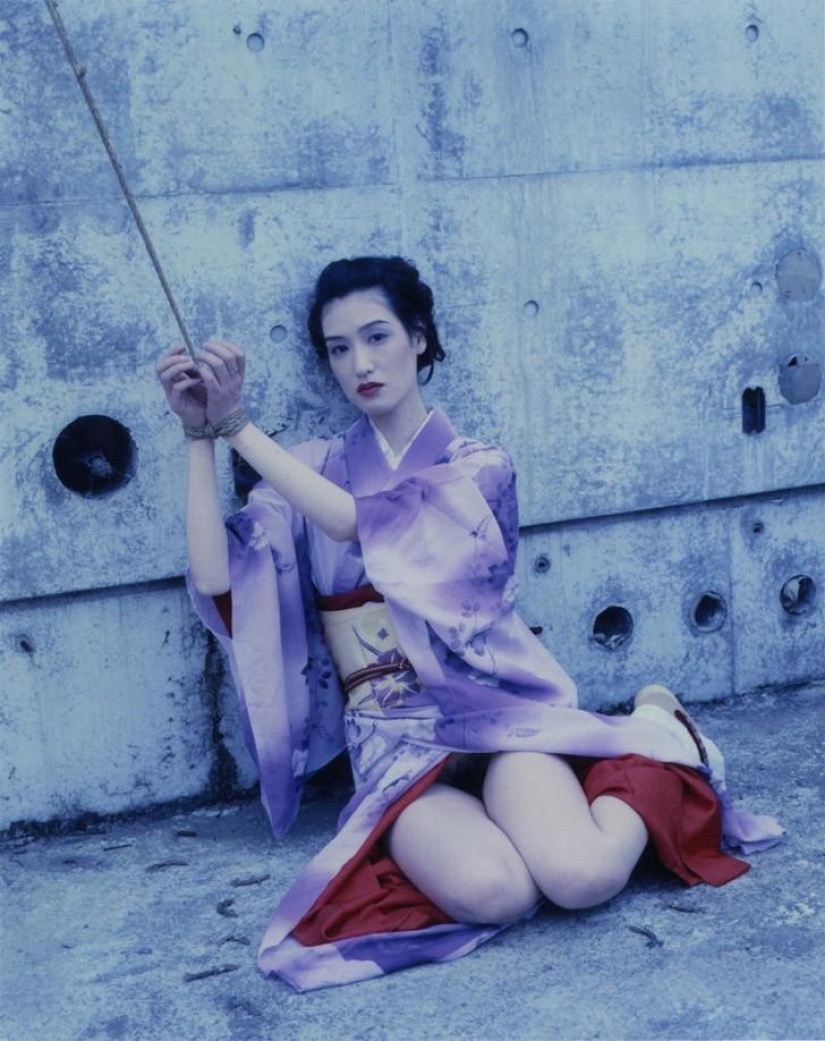 Provocaciones sexuales por Nobuyoshi Araki